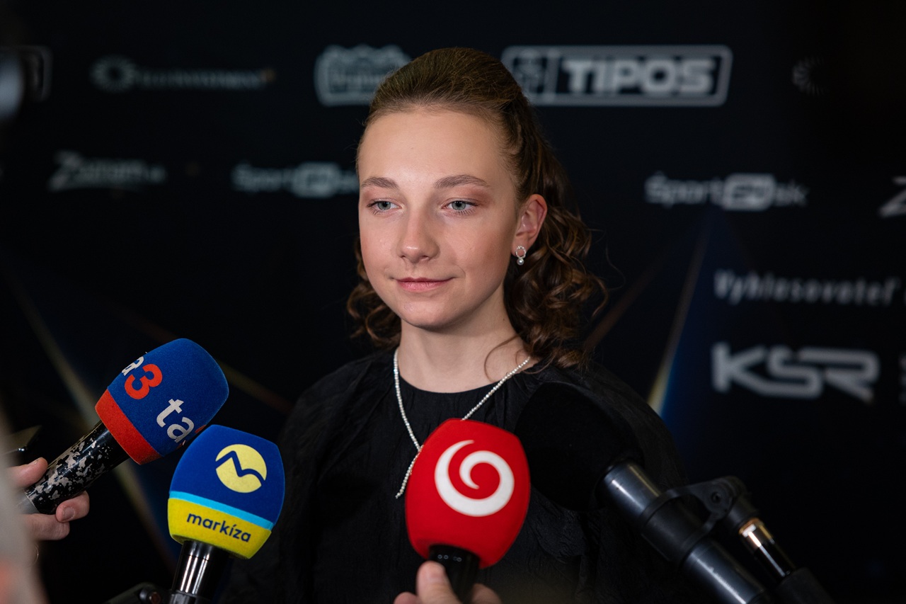 Viktória Chladoňová