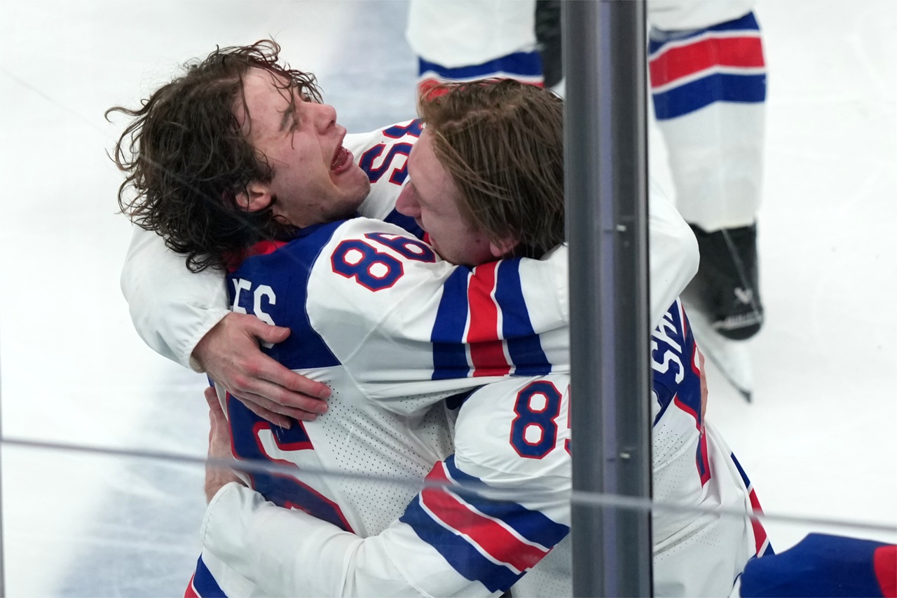 Jack Hughes, Jake Sanderson